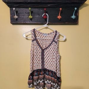 Patrons of Peace women's sleeveless blouse. Floral/Aztec print. Size small